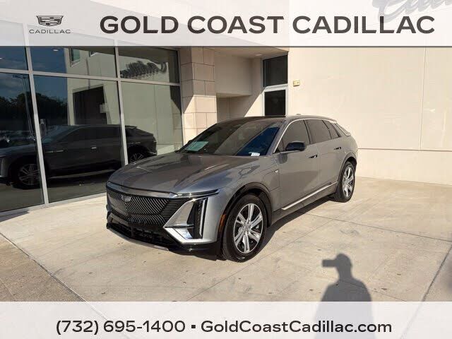 2024 CADILLAC Lyriq