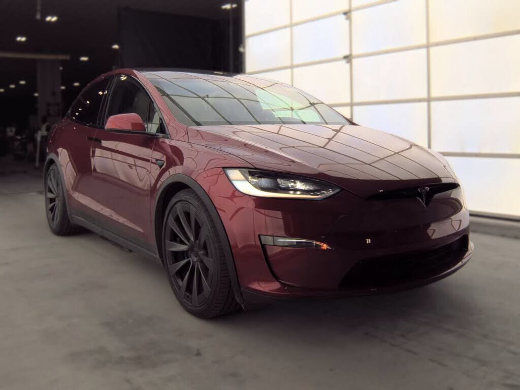 2023 TESLA Model X