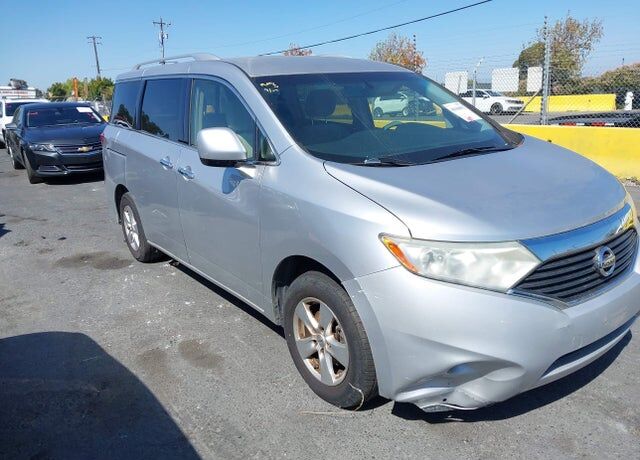 2013 NISSAN Quest