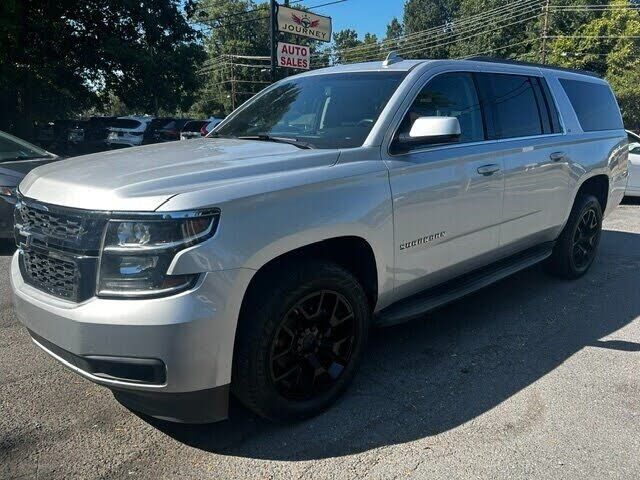 2018 CHEVROLET Suburban