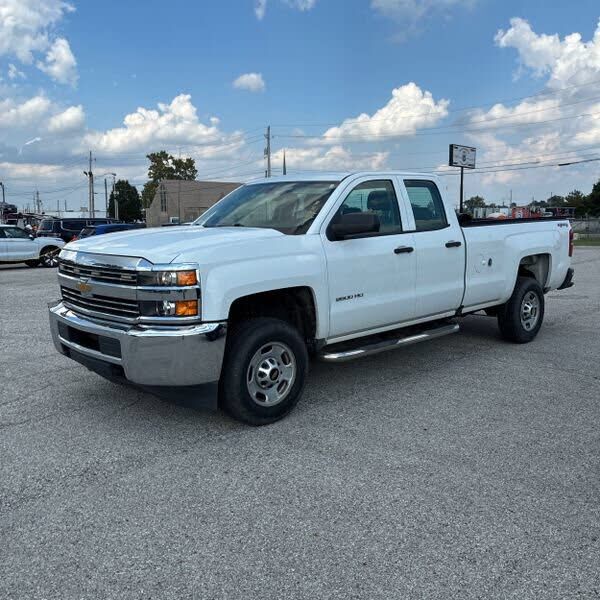 2017 CHEVROLET Silverado