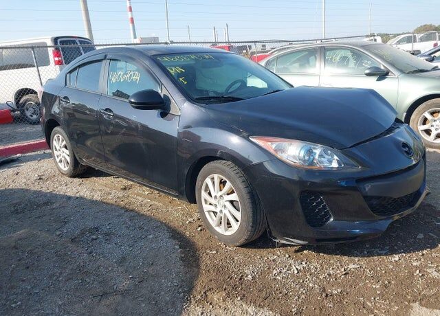 2012 MAZDA Mazda3