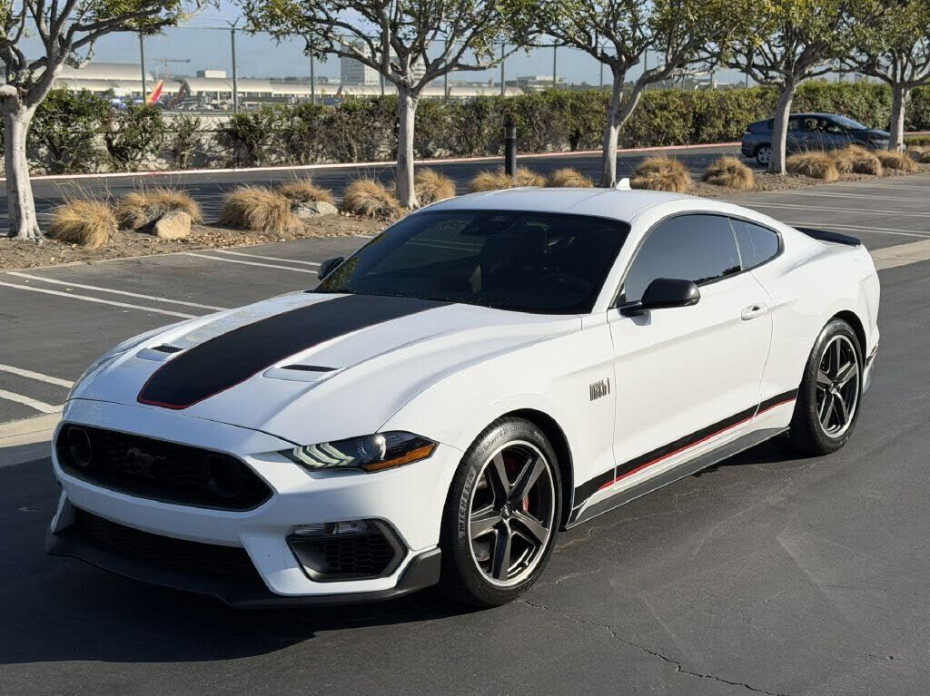 2021 FORD Mustang