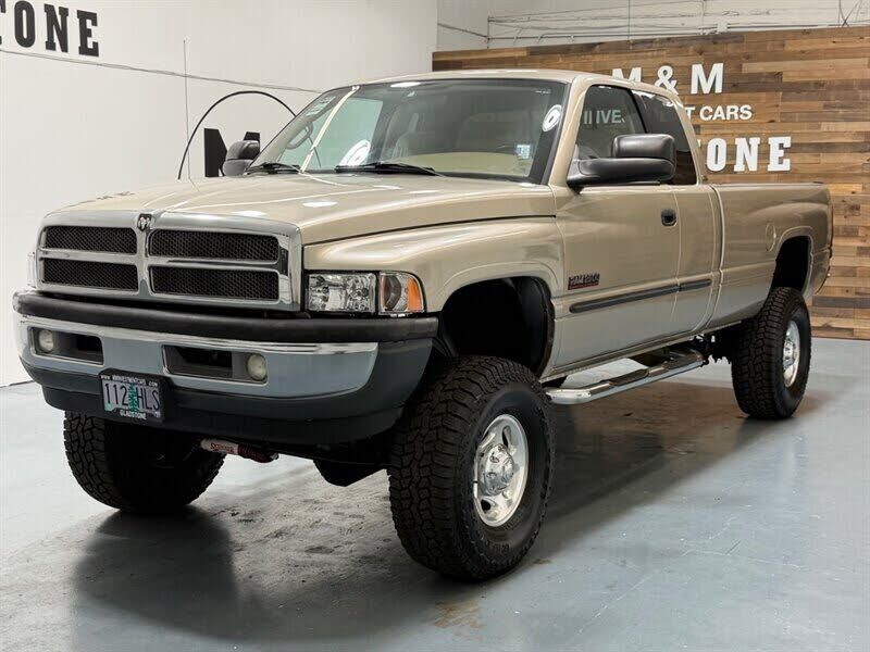 2002 DODGE Ram