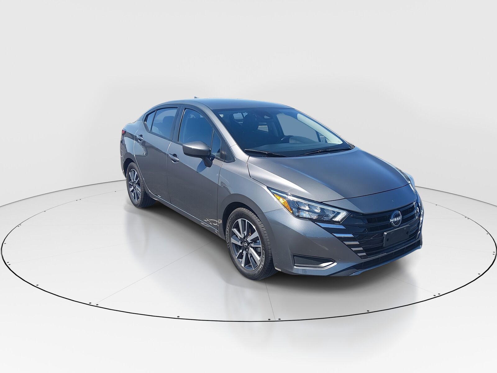 2025 NISSAN Versa