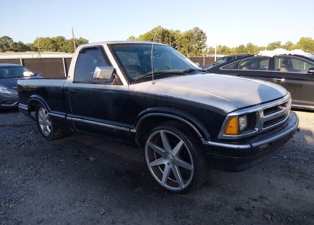 1995 CHEVROLET S-10 Pickup