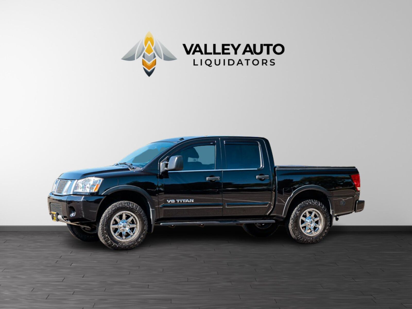 2013 NISSAN Titan