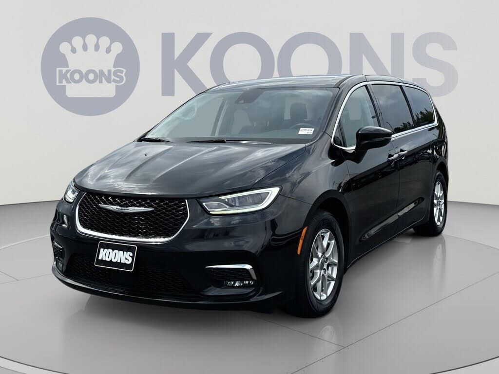 2024 CHRYSLER Pacifica