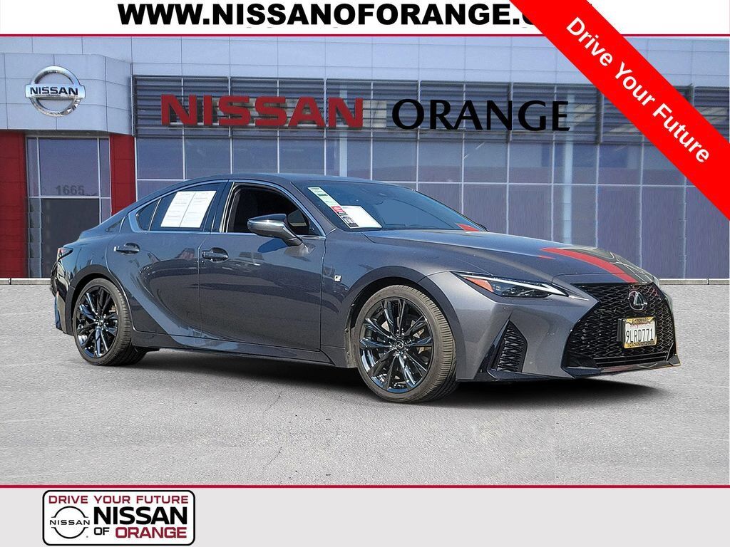 2024 LEXUS IS