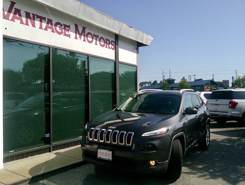 2016 JEEP Cherokee