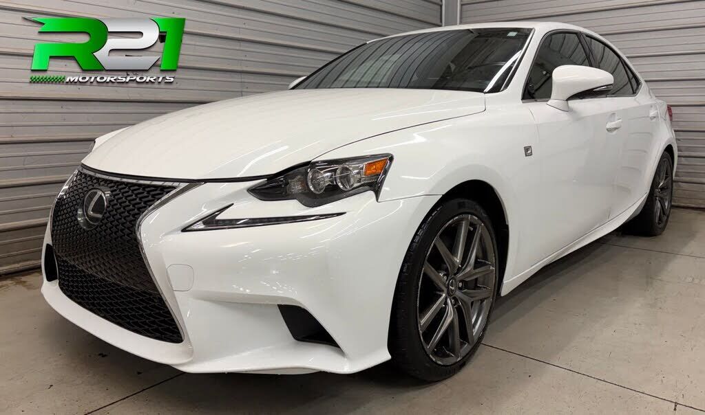 2016 LEXUS IS