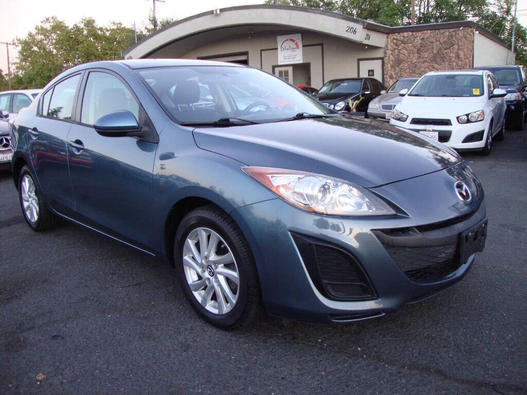 2010 MAZDA Mazda3