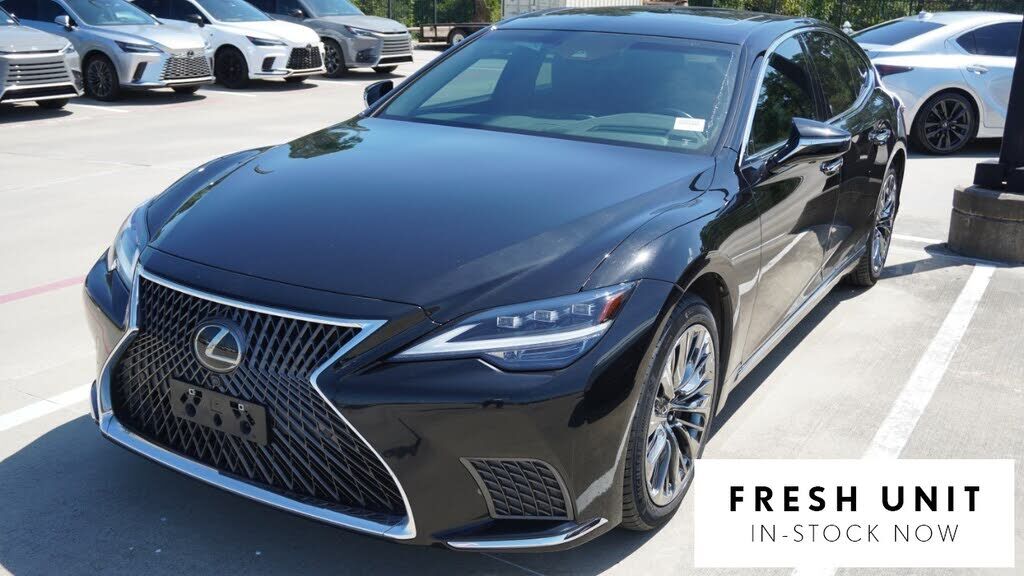 2021 LEXUS LS
