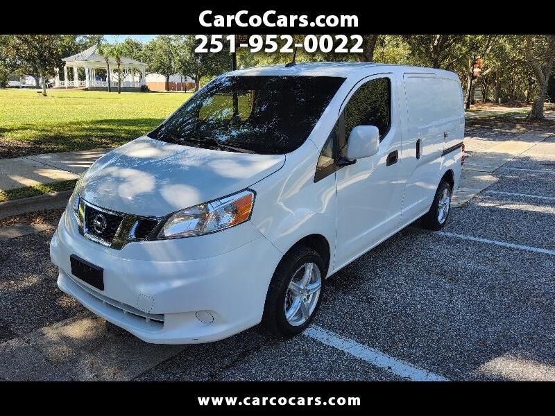 2020 NISSAN NV200