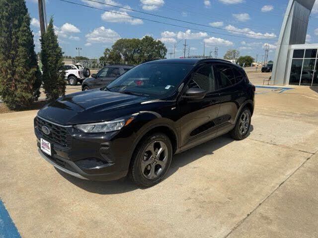 2025 FORD Escape
