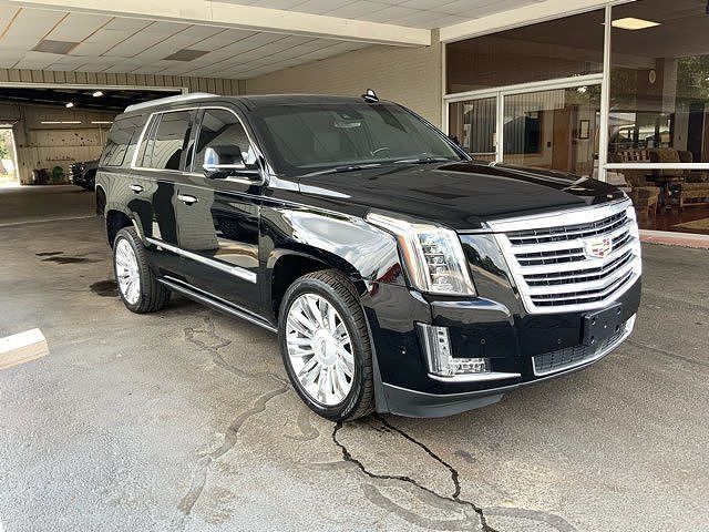 2018 CADILLAC Escalade