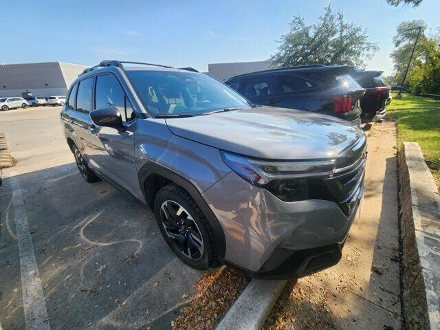 2025 SUBARU Forester