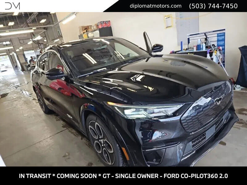2022 FORD Mach-E