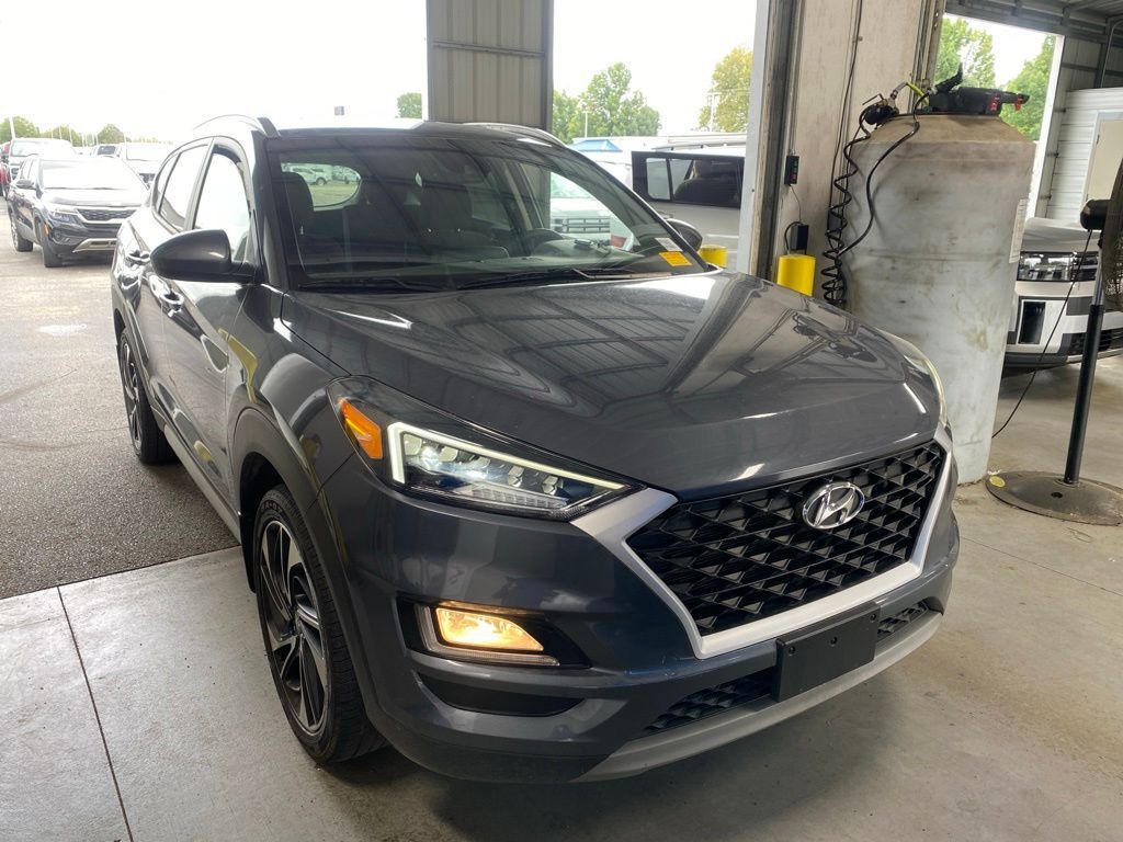 2019 HYUNDAI Tucson