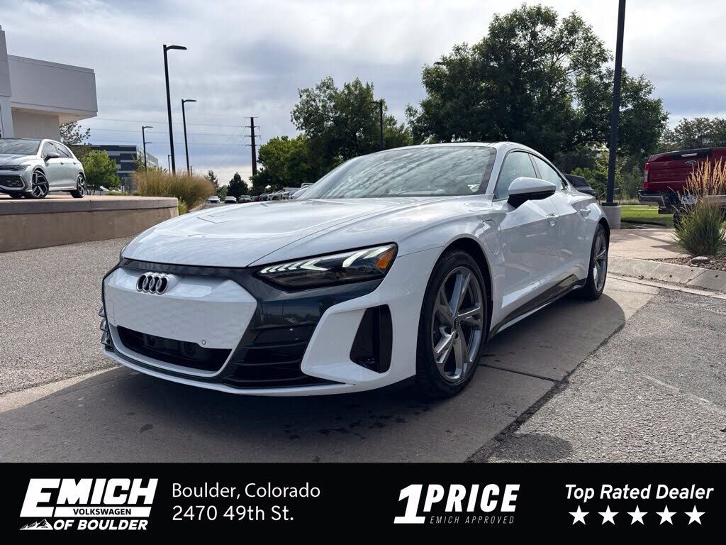 2023 AUDI e-tron GT