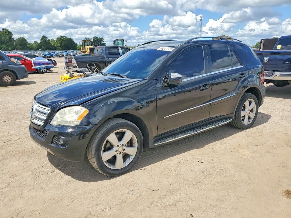 2010 MERCEDES-BENZ M-Class