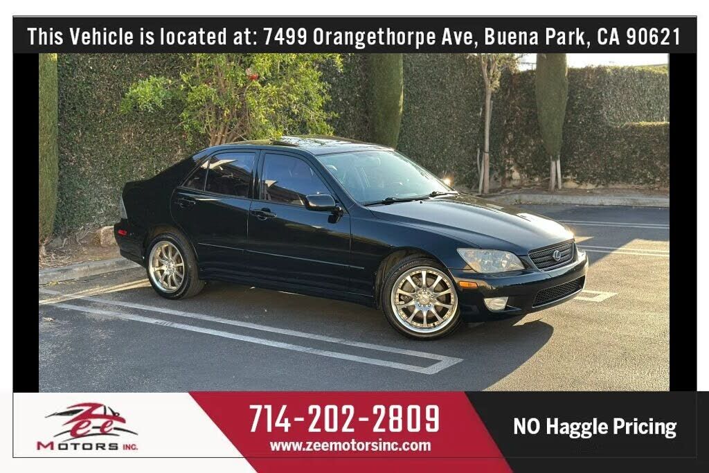 2003 LEXUS IS