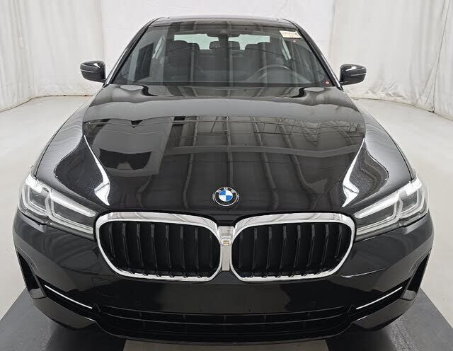 2023 BMW 530i