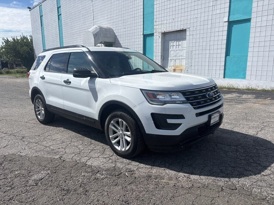 2017 FORD Explorer
