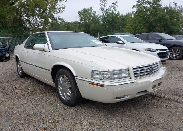 2002 CADILLAC Eldorado