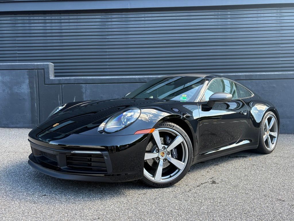 2024 PORSCHE 911