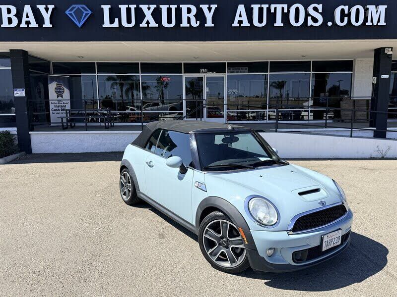 2013 MINI Cooper Convertible