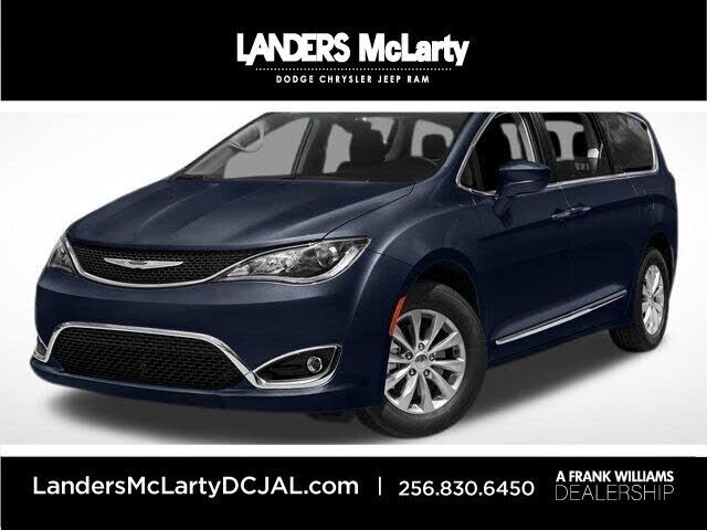 2017 CHRYSLER Pacifica