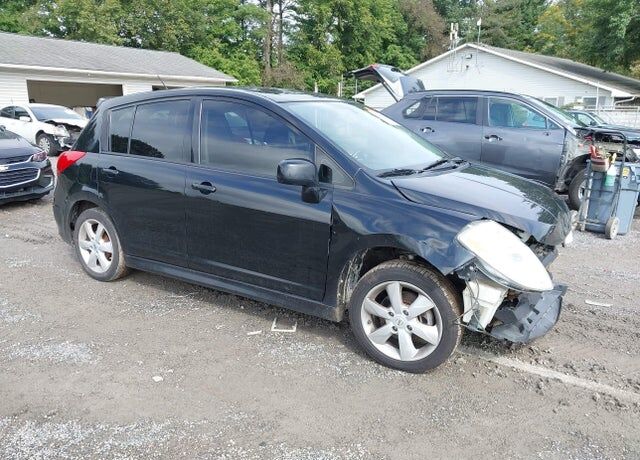 2010 NISSAN Versa