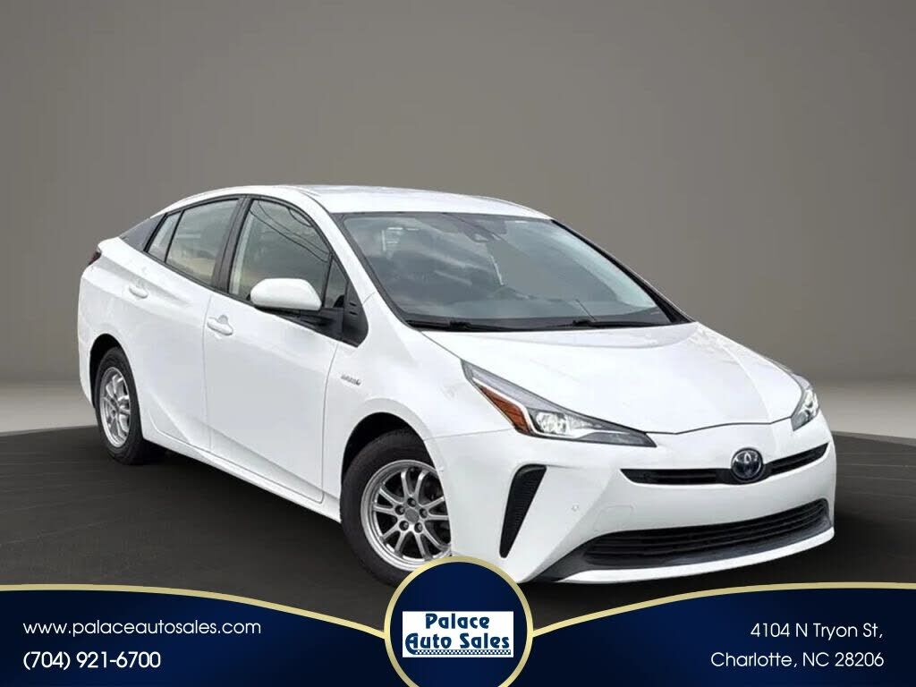 2022 TOYOTA PRIUS