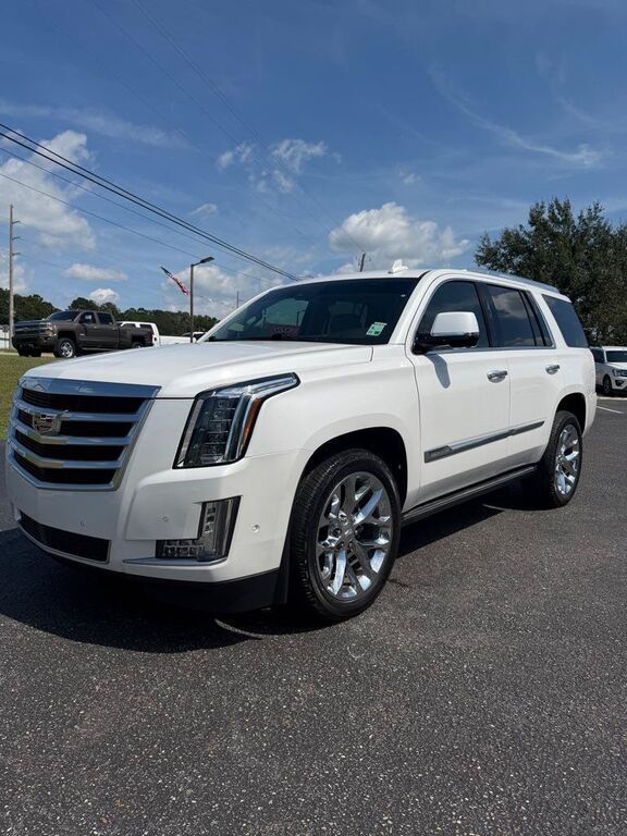 2018 CADILLAC Escalade