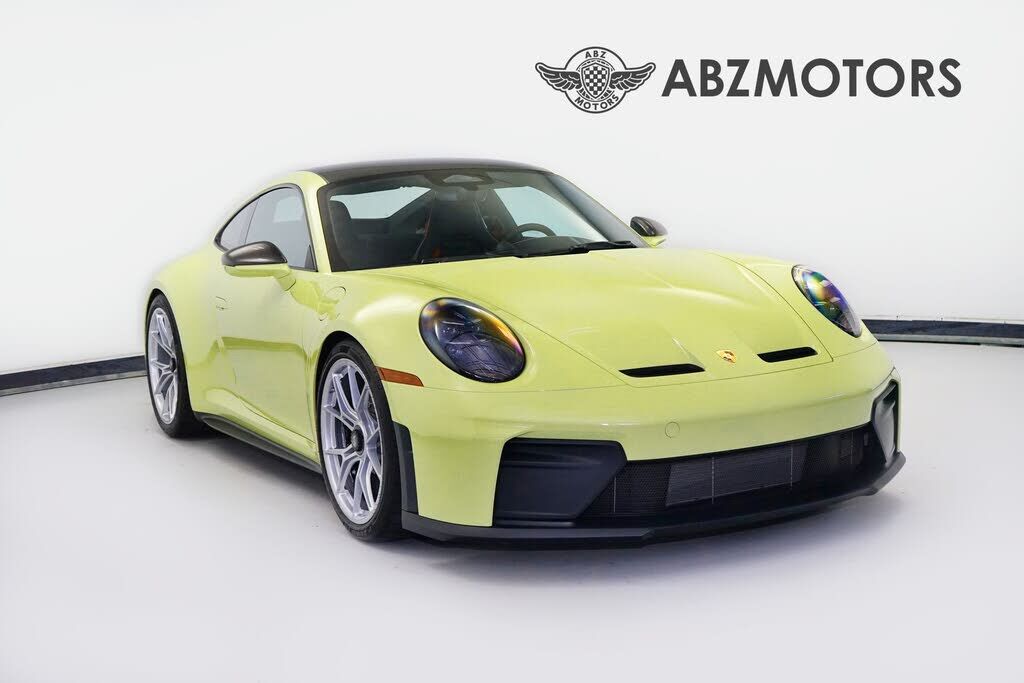 2026 PORSCHE 911
