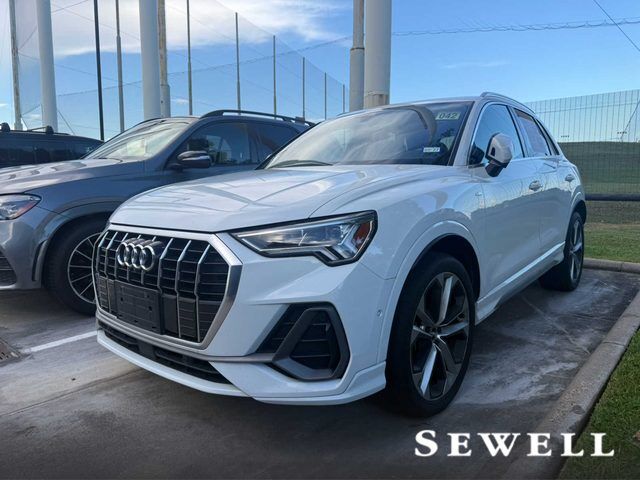 2020 AUDI Q3