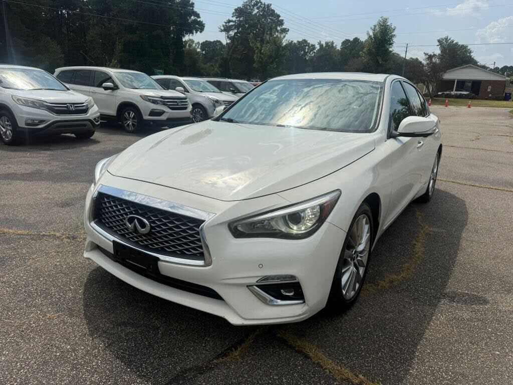 2021 INFINITI Q50