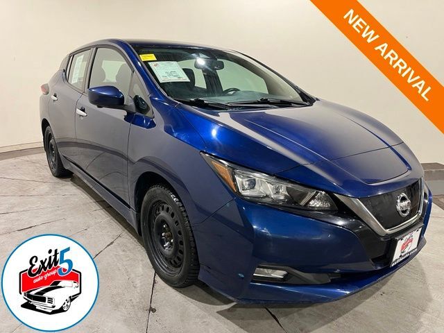 2022 NISSAN Leaf