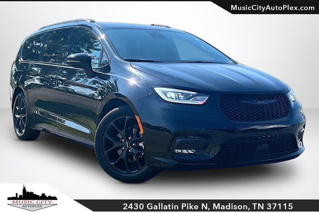 2025 CHRYSLER Pacifica