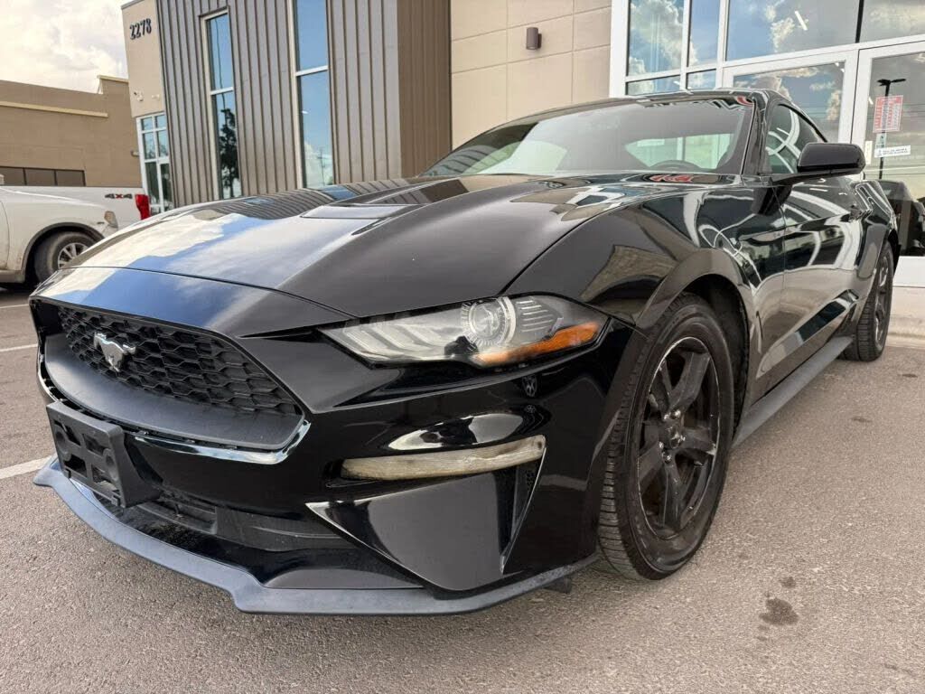 2018 FORD Mustang