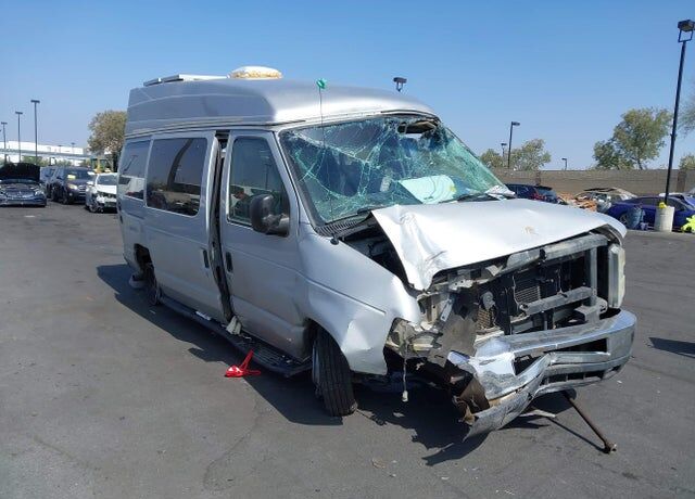 2009 FORD E-350