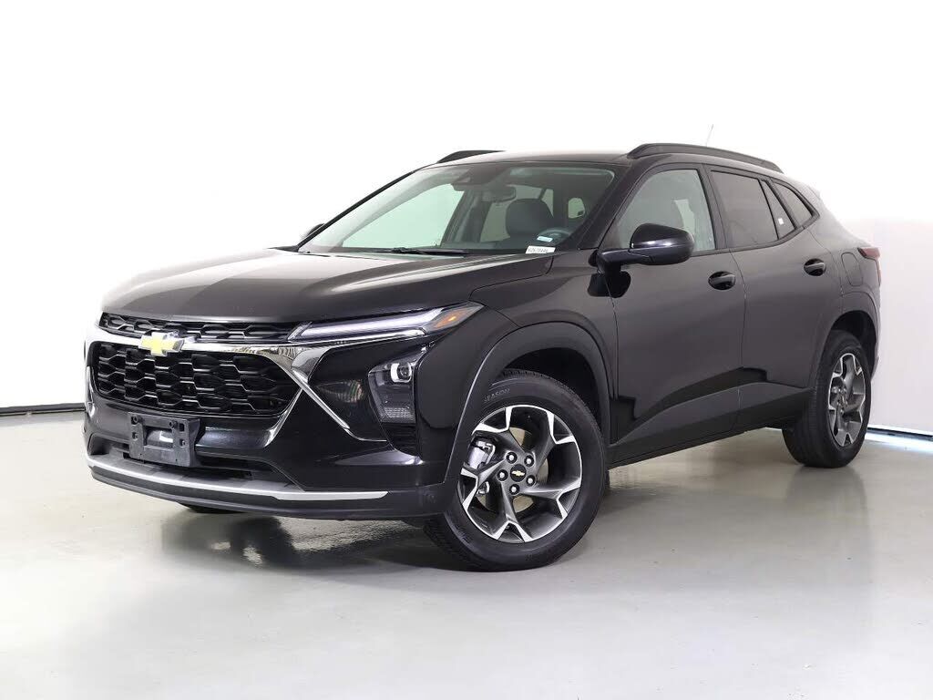 2024 CHEVROLET Trax