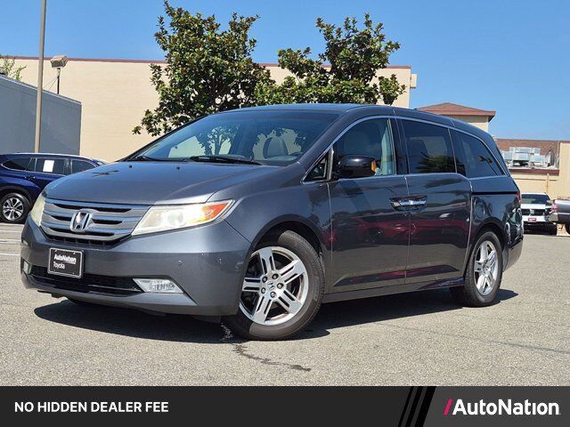 2012 HONDA Odyssey