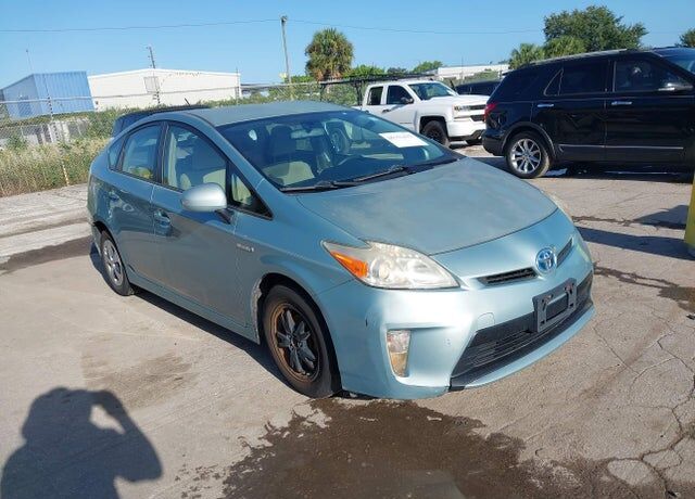 2014 TOYOTA PRIUS