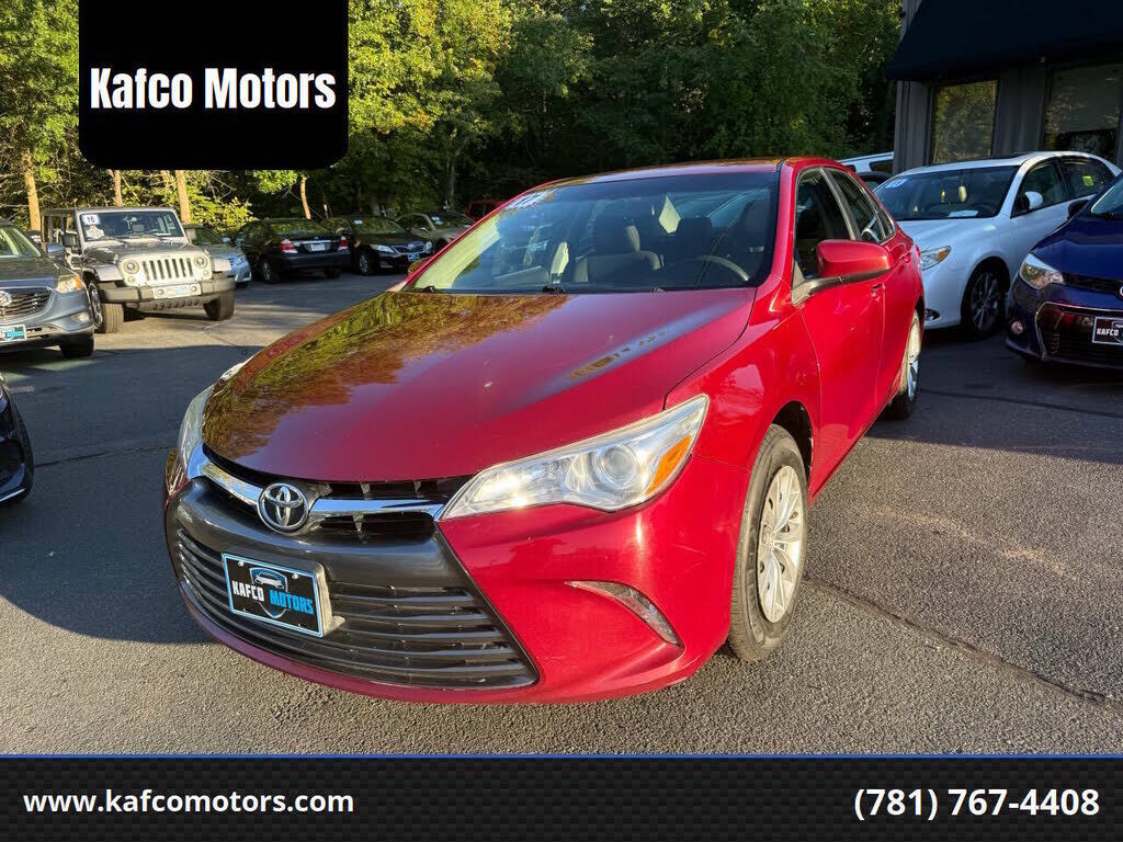 2017 TOYOTA Camry