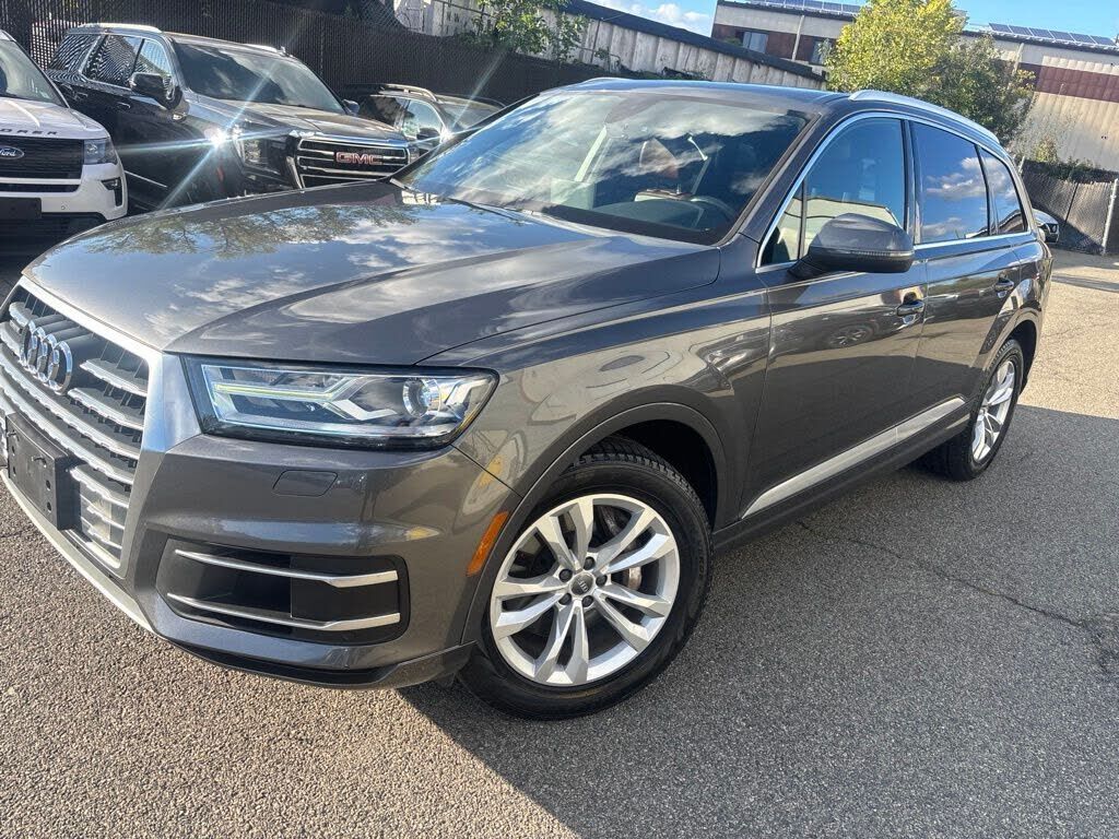 2019 AUDI Q7
