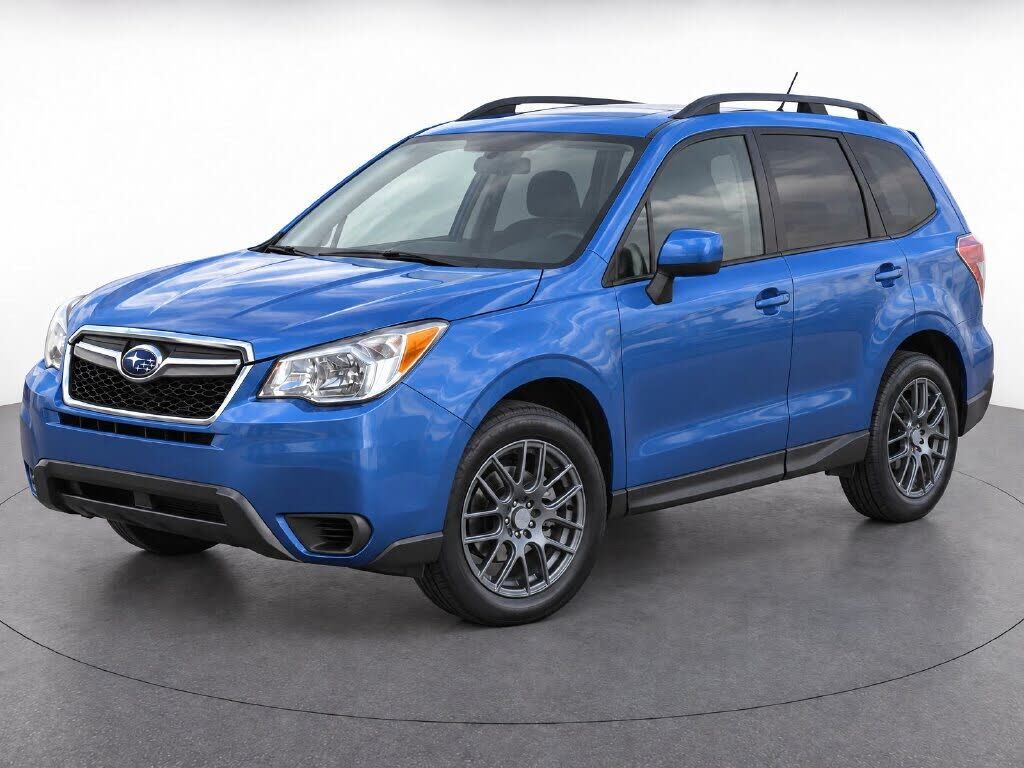 2015 SUBARU Forester