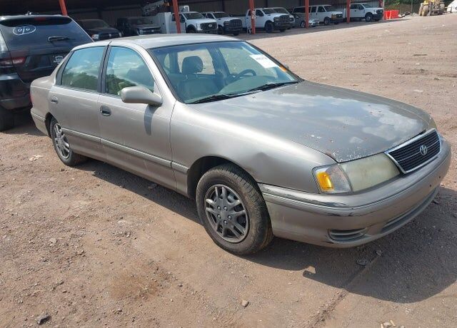 1999 TOYOTA Avalon