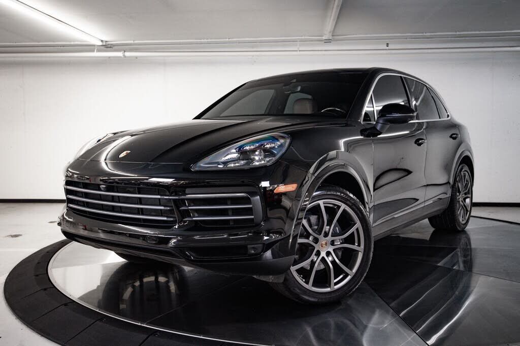 2019 PORSCHE Cayenne